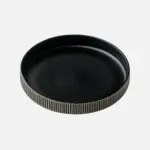 Plato High Nara Relieve Bicolor Blanco Negro 24 Cm.