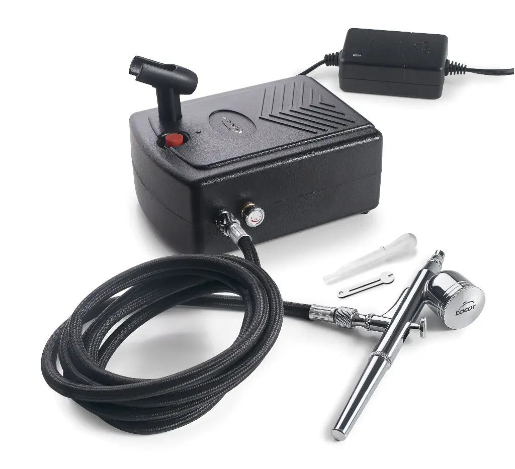 Aerografo Con Compresor 20 W.                                    