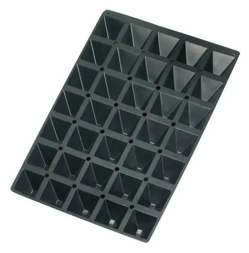 [66768] Molde Sil. 60x40 cm Piramide 65x65x35 mm