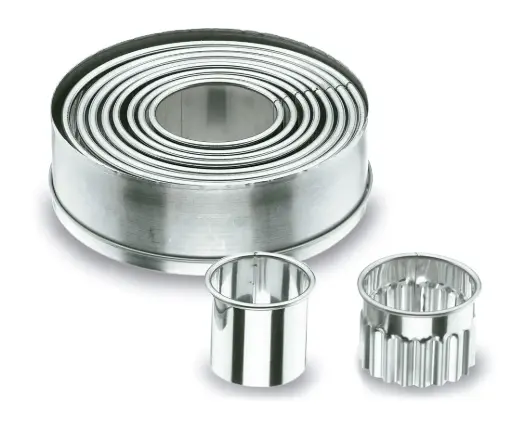 [68069] Cortapastas redondo liso de acero inoxidable 9 unidades